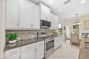 3585 Canopy Cir, Naples, FL 34120 - Photo 24