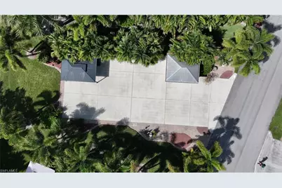 5584 Brightwood Dr, Fort Myers, FL 33905 - Photo 4