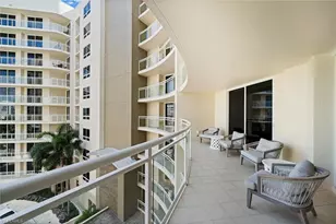 11125 Gulf Shore Dr, Naples, FL 34108 - Photo 30