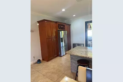 2735 12th Ave NE, Naples, FL 34120 - Photo 6