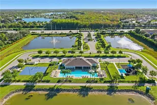 15388 Wildflower Cir, Naples, FL 34119 - Photo 44