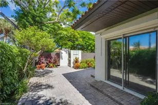 588 Tierra Mar Ln, Naples, FL 34108 - Photo 28