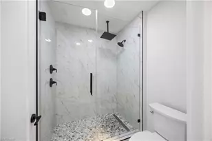 588 Tierra Mar Ln, Naples, FL 34108 - Photo 18