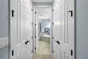 28546 Westmeath Ct, Bonita Springs, FL 34135 - Photo 20