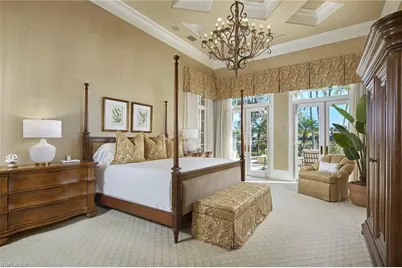 2944 Bellflower Ln, Naples, FL 34105 - Photo 16