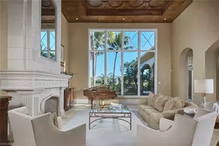 2944 Bellflower Ln, Naples, FL 34105 - Photo 6