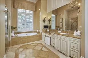 2944 Bellflower Ln, Naples, FL 34105 - Photo 18