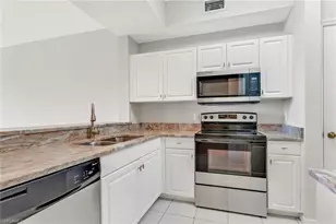 3960 Loblolly Bay Dr, Naples, FL 34114 - Photo 8