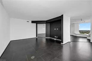 5555 Heron Point Dr, Naples, FL 34108 - Photo 20