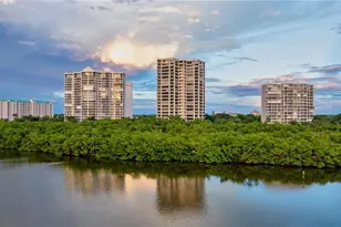 5555 Heron Point Dr, Naples, FL 34108 - Photo 34