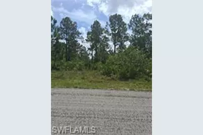 512 Scott Ave, Lehigh Acres, FL 33972 - Photo 1