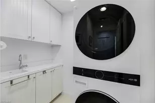 635 Bridge Way Ln, Naples, FL 34108 - Photo 28