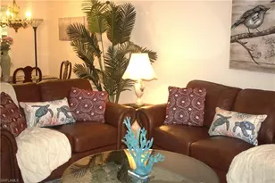 200 Valley Stream Dr, Naples, FL 34113 - Photo 6