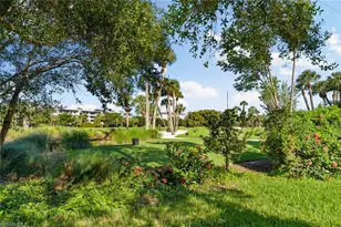 77 Cypress Point Dr, Naples, FL 34105 - Photo 22