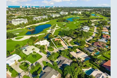 77 Cypress Point Dr, Naples, FL 34105 - Photo 4