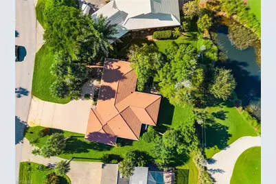 77 Cypress Point Dr, Naples, FL 34105 - Photo 8