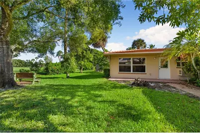 77 Cypress Point Dr, Naples, FL 34105 - Photo 24