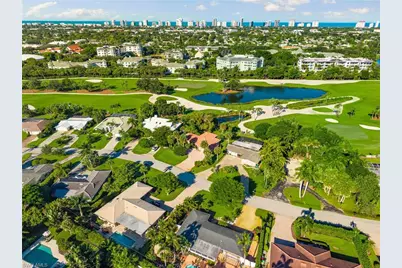 77 Cypress Point Dr, Naples, FL 34105 - Photo 12