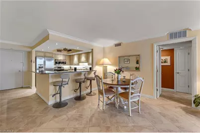 1919 Gulf Shore Blvd N #601, Naples, FL 34102 - Photo 4