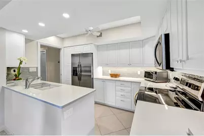 4051 Gulf Shore Blvd N #300, Naples, FL 34103 - Photo 18