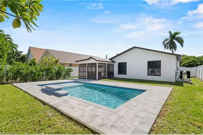 731 102nd Ave N, Naples, FL 34108 - Photo 18