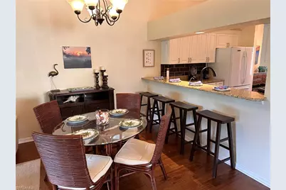 321 Robin Hood Cir #201, Naples, FL 34104 - Photo 8