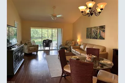 321 Robin Hood Cir #201, Naples, FL 34104 - Photo 4