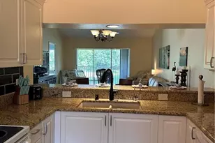 321 Robin Hood Cir, Naples, FL 34104 - Photo 6