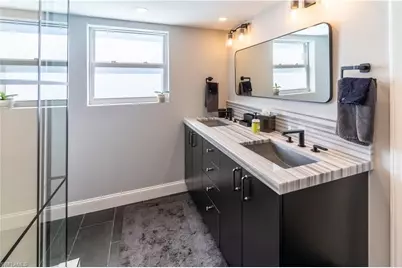 10701 Gulf Shore Dr #701, Naples, FL 34108 - Photo 12