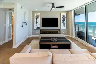 10701 Gulf Shore Dr, Naples, FL 34108 - Photo 4