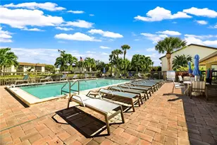 9270 Lake Park Dr, Fort Myers, FL 33919 - Photo 32