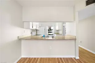 9270 Lake Park Dr, Fort Myers, FL 33919 - Photo 20