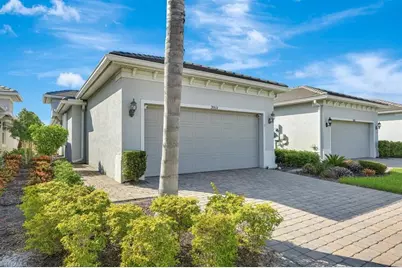 20014 Parrot Key Ct, Estero, FL 33928 - Photo 4