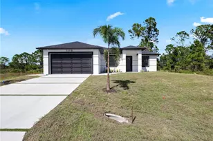 1119 Earhart St E, Lehigh Acres, FL 33974 - Photo 2