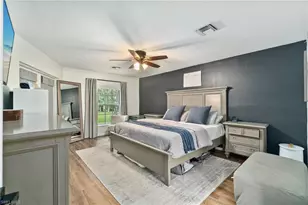 640 13th St NW, Naples, FL 34120 - Photo 16