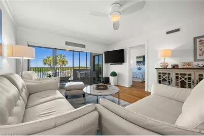 12945 Vanderbilt Dr #306, Naples, FL 34110 - Photo 10