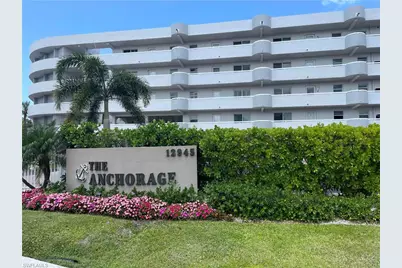 12945 Vanderbilt Dr #306, Naples, FL 34110 - Photo 2