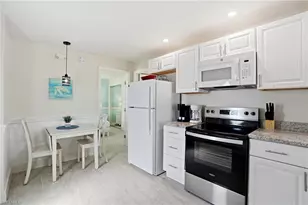 110 Bahia Via, Fort Myers Beach, FL 33931 - Photo 18