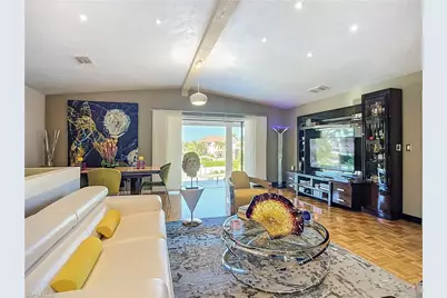 10242 Vanderbilt Dr, Naples, FL 34108 - Photo 26