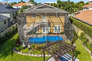 10242 Vanderbilt Dr, Naples, FL 34108 - Photo 46