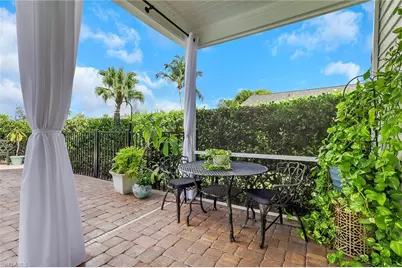 6555 Willow Lake Cir, Fort Myers, FL 33966 - Photo 2