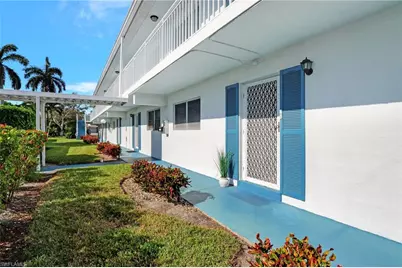 750 Mooring Line Dr #105, Naples, FL 34102 - Photo 2