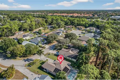 258 Willoughby Dr, Naples, FL 34110 - Photo 4