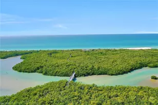 5601 Turtle Bay Dr, Naples, FL 34108 - Photo 24