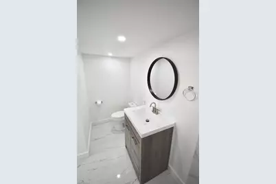 2116 Pineview Rd, Fort Myers, FL 33901 - Photo 10