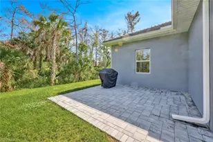 589 12th Ave NW, Naples, FL 34120 - Photo 26