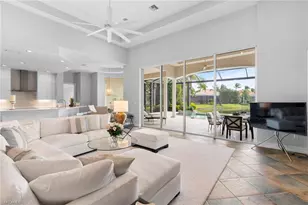 8996 Crooked Stick Ct, Naples, FL 34113 - Photo 10