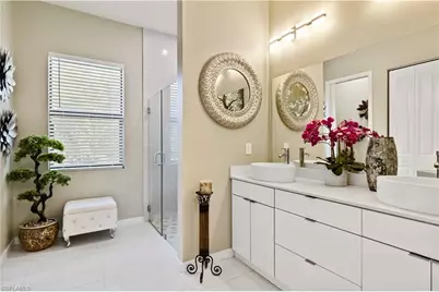 2960 6th Ave NE, Naples, FL 34120 - Photo 12