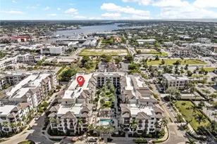 1030 3rd Ave S, Naples, FL 34102 - Photo 40