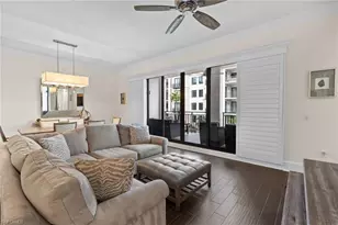 1030 3rd Ave S, Naples, FL 34102 - Photo 10